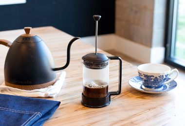طرز تهیه اصولی قهوه با فرنچ پرس